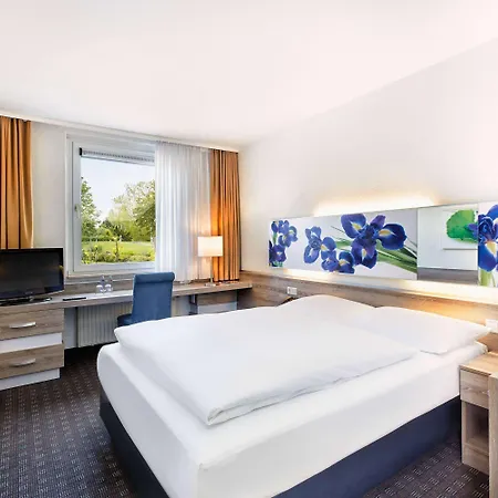 H+ Frankfurt Airport West 4*