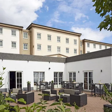 H+ Frankfurt Airport West Hotel