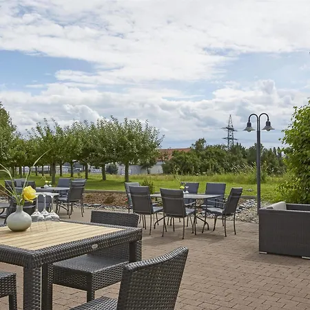 H+ Frankfurt Airport West