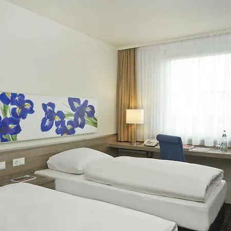 H+ Frankfurt Airport West Ξενοδοχείο 4*