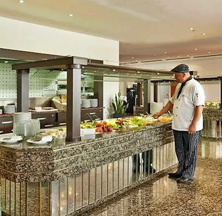 H+ Frankfurt Airport West 4*
