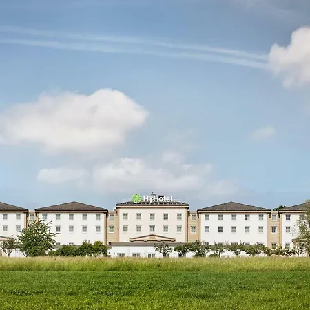 H+ Frankfurt Airport West 4* Hofheim am Taunus