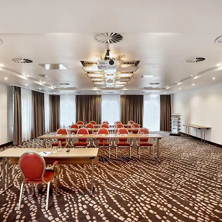 H+ Frankfurt Airport West 4* Hofheim am Taunus