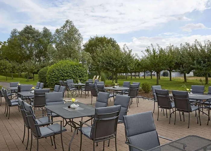 H+ Frankfurt Airport West