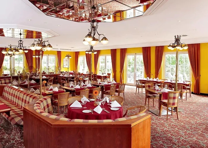 H+ Frankfurt Airport West