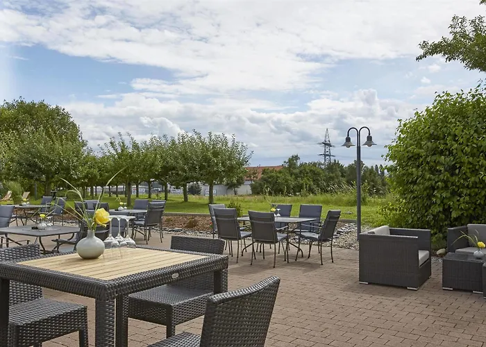 H+ Frankfurt Airport West