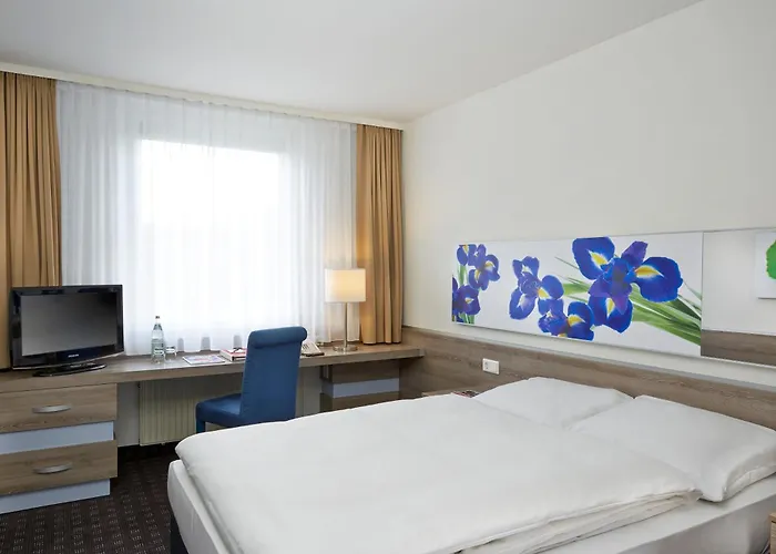 Hotel H+ Frankfurt Airport West