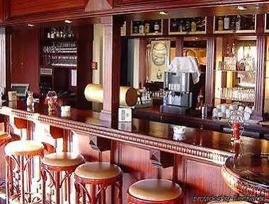 H+ Frankfurt Airport West 4*